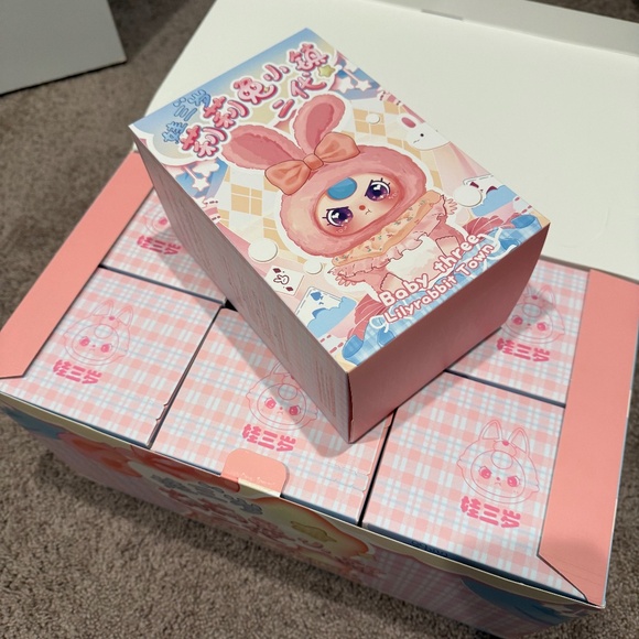 Pop mart baby three lilyrabbit town V2 brand new unopened blind box - Picture 1 of 6
